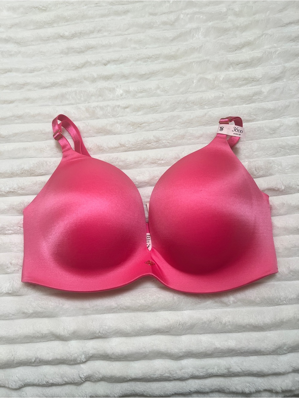 Victoria’s Secret Pink Smooth Molded Pink T-Shirt Bra